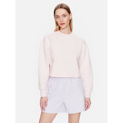 New Balance Bluza Athletics Nature WT23555 Różowy Relaxed Fit ze sklepu MODIVO w kategorii Bluzy damskie - zdjęcie 182730808