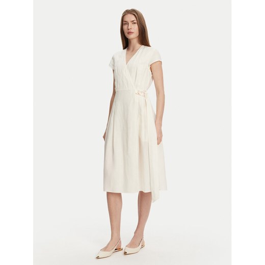 TWINSET Sukienka letnia 251TT2072 Écru Loose Fit ze sklepu MODIVO w kategorii Sukienki - zdjęcie 182730916