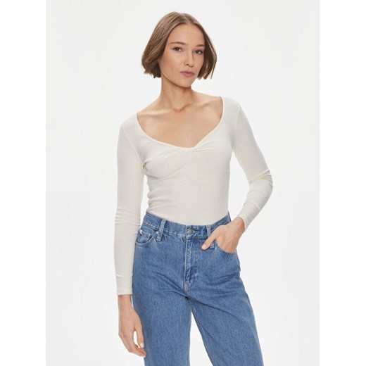 Pepe Jeans Bluzka Huala PL505755 Biały Slim Fit ze sklepu MODIVO w kategorii Bluzki damskie - zdjęcie 182730989
