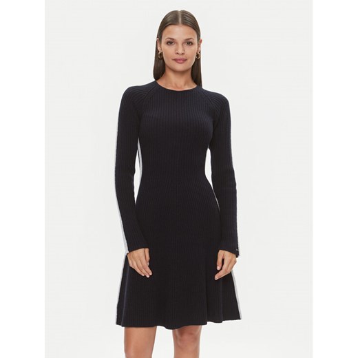 Tommy Hilfiger Sukienka dzianinowa Pointelle WW0WW39929 Granatowy Regular Fit ze sklepu MODIVO w kategorii Sukienki - zdjęcie 182731077