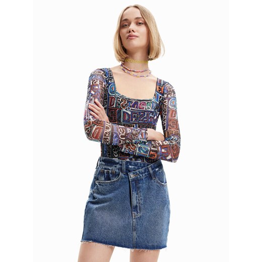 Desigual Body Lettering 23SWQK05 Czarny Slim Fit ze sklepu MODIVO w kategorii Bluzki damskie - zdjęcie 182731495