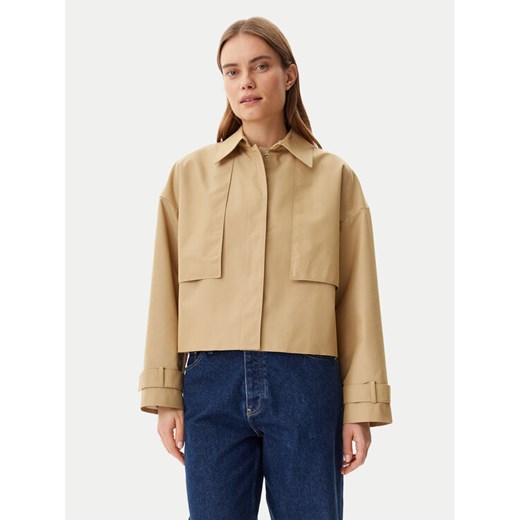 Calvin Klein Kurtka przejściowa K20K208379 Beżowy Relaxed Fit ze sklepu MODIVO w kategorii Kurtki damskie - zdjęcie 182732689
