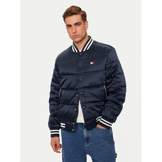 Tommy Jeans Kurtka zimowa DM0DM20468 Granatowy Regular Fit ze sklepu MODIVO w kategorii Kurtki męskie - zdjęcie 182733069