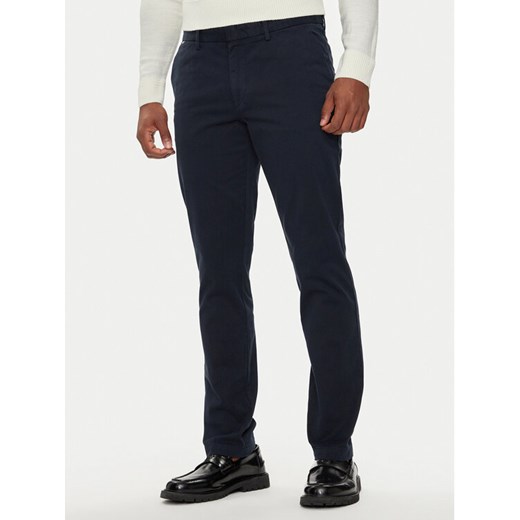 Boss Chinosy Kaito1 50487966 Granatowy Slim Fit ze sklepu MODIVO w kategorii Spodnie męskie - zdjęcie 182733578