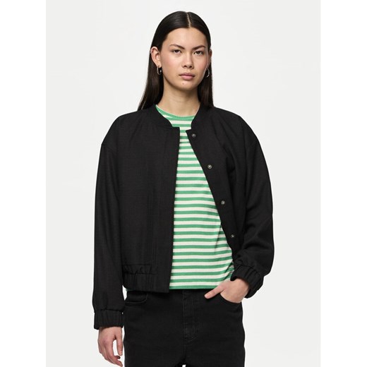 Pieces Kurtka bomber Annie 17150150 Czarny Regular Fit ze sklepu MODIVO w kategorii Kurtki damskie - zdjęcie 182734507