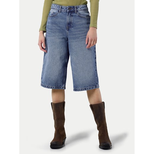 Noisy May Szorty jeansowe Lila 27029853 Niebieski Loose Fit ze sklepu MODIVO w kategorii Szorty - zdjęcie 182735095