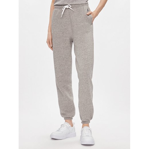 Polo Ralph Lauren Spodnie dresowe Prl Flc Pnt 211943009004 Szary Regular Fit ze sklepu MODIVO w kategorii Spodnie damskie - zdjęcie 182737316