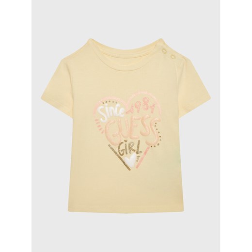 Guess T-Shirt A3GI01 K6YW1 Żółty Regular Fit ze sklepu MODIVO w kategorii Koszulki niemowlęce - zdjęcie 182738497