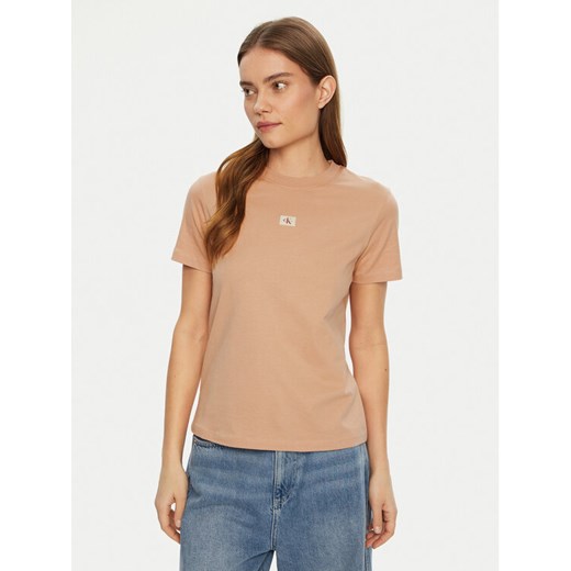 Calvin Klein Jeans T-Shirt J20J225084 Beżowy Regular Fit ze sklepu MODIVO w kategorii Bluzki damskie - zdjęcie 182739139