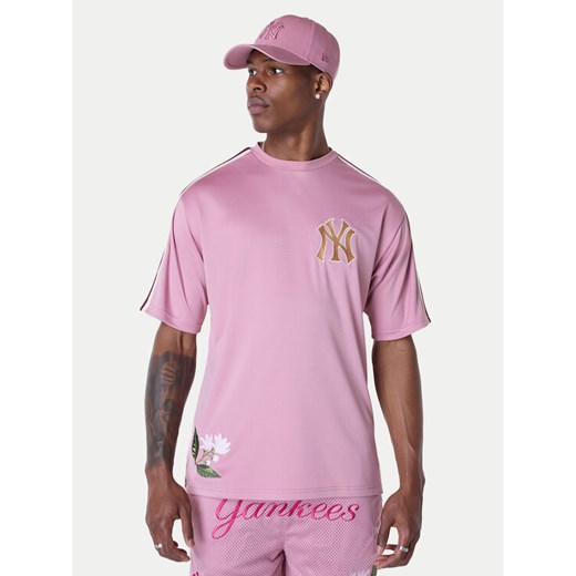 New Era T-Shirt New York Yankees MLB Floral 60596338 Różowy Regular Fit ze sklepu MODIVO w kategorii T-shirty męskie - zdjęcie 182740456