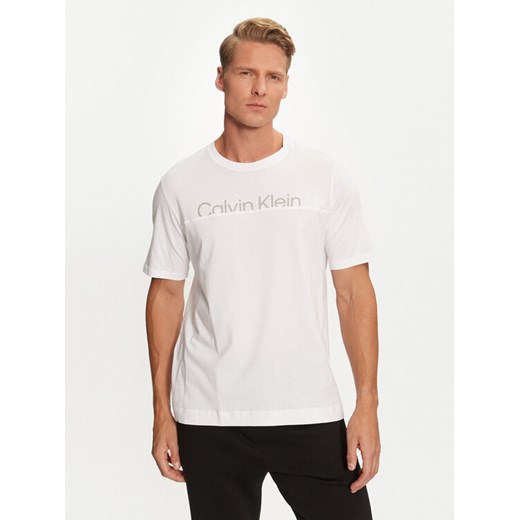 Calvin Klein Performance T-Shirt 00GMF4K142 Biały Regular Fit ze sklepu MODIVO w kategorii T-shirty męskie - zdjęcie 182740606