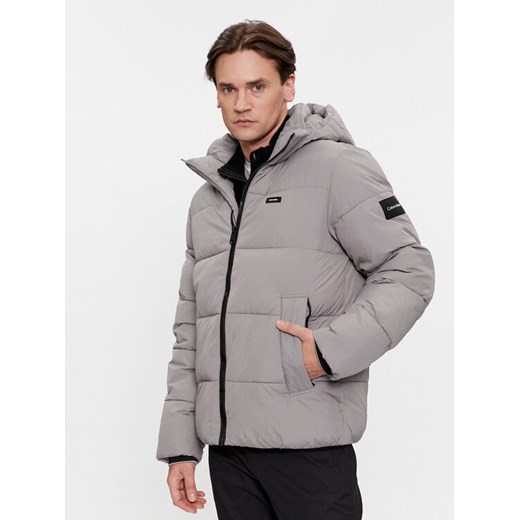 Calvin Klein Kurtka zimowa Crinkle K10K110336 Szary Regular Fit ze sklepu MODIVO w kategorii Kurtki męskie - zdjęcie 182741115