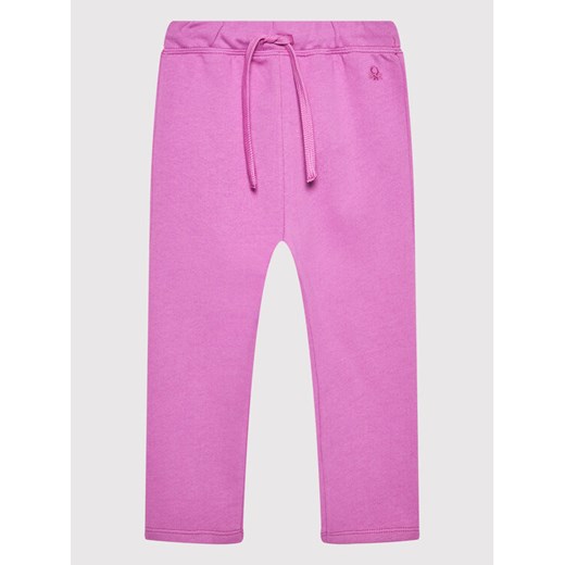 United Colors Of Benetton Spodnie dresowe 3J70GF014 Różowy Regular Fit ze sklepu MODIVO w kategorii Spodnie dziewczęce - zdjęcie 182741289