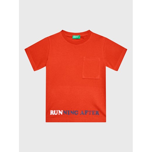 United Colors Of Benetton T-Shirt 3096G108I Czerwony Regular Fit ze sklepu MODIVO w kategorii T-shirty chłopięce - zdjęcie 182741728