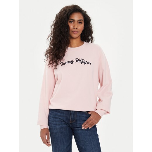 Tommy Hilfiger Bluza Modern Script WW0WW42615 Różowy Regular Fit ze sklepu MODIVO w kategorii Bluzy damskie - zdjęcie 182742835