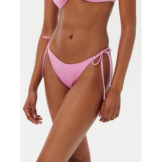Guess Dół od bikini E5GO17 KC692 Różowy Regular Fit ze sklepu MODIVO w kategorii Stroje kąpielowe - zdjęcie 182743238
