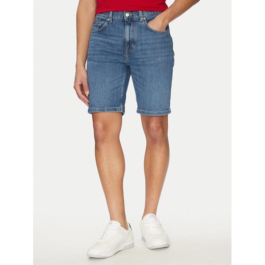 Tommy Hilfiger Szorty jeansowe Brooklyn MW0MW39194 Niebieski Slim Fit ze sklepu MODIVO w kategorii Spodenki męskie - zdjęcie 182743349