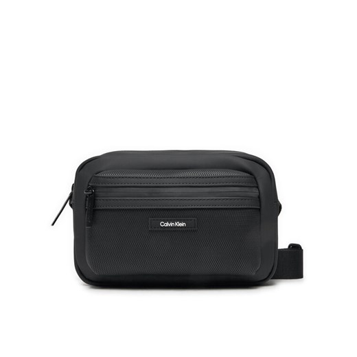 Calvin Klein Saszetka K50K512810 Czarny ze sklepu MODIVO w kategorii Torby męskie - zdjęcie 182743589