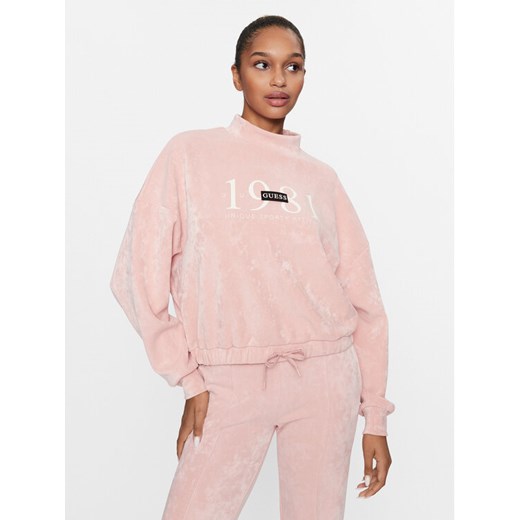Guess Bluza Aleta V3BQ00 KBC00 Różowy Regular Fit ze sklepu MODIVO w kategorii Bluzy damskie - zdjęcie 182743808