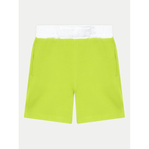 United Colors Of Benetton Szorty sportowe 3088G901H Zielony Regular Fit ze sklepu MODIVO w kategorii Spodenki chłopięce - zdjęcie 182744125