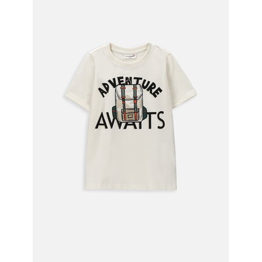 Coccodrillo T-Shirt WC4143202NAK Écru Regular Fit ze sklepu MODIVO w kategorii T-shirty chłopięce - zdjęcie 182744477