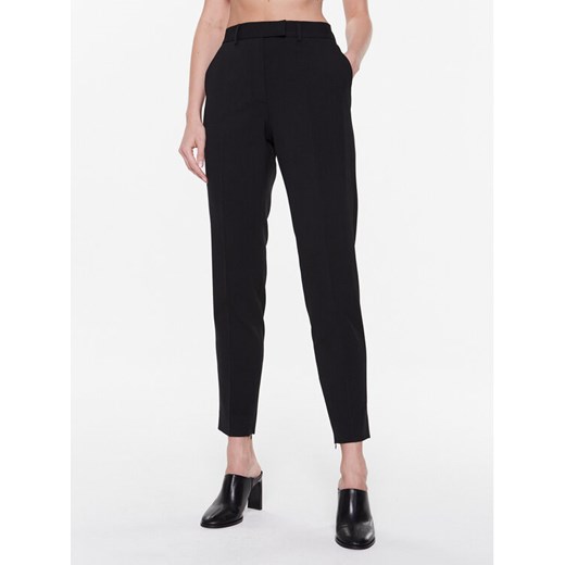 Calvin Klein Spodnie materiałowe K20K205119 Czarny Slim Fit ze sklepu MODIVO w kategorii Spodnie damskie - zdjęcie 182744576
