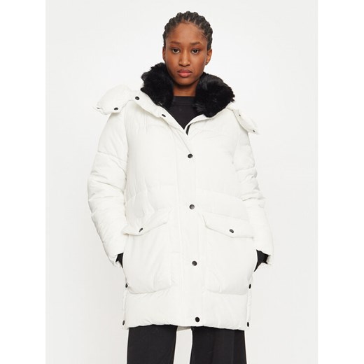 Rinascimento Kurtka zimowa CFC0118343003 Biały Loose Fit ze sklepu MODIVO w kategorii Kurtki damskie - zdjęcie 182745599