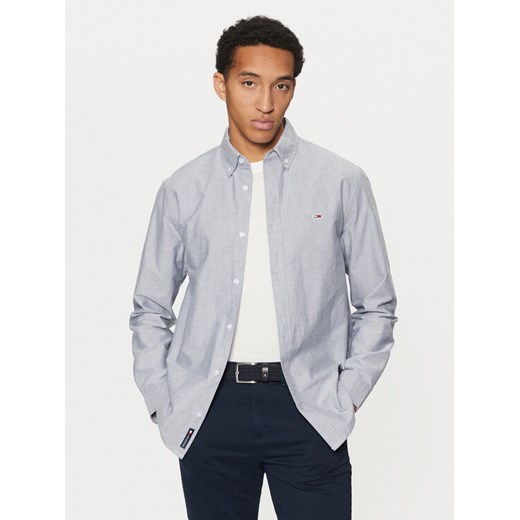Tommy Jeans Koszula Oxford DM0DM20667 Niebieski Regular Fit ze sklepu MODIVO w kategorii Koszule męskie - zdjęcie 182746127