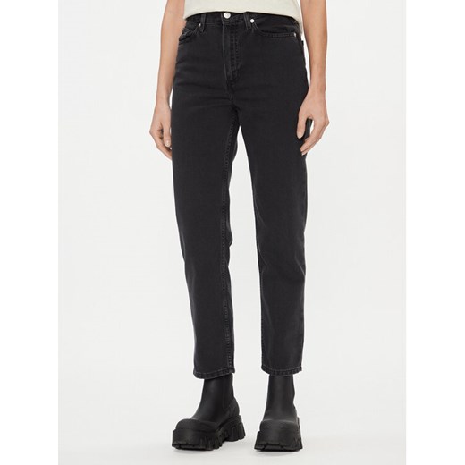 Tommy Hilfiger Jeansy Classic WW0WW40288 Czarny Straight Fit ze sklepu MODIVO w kategorii Jeansy damskie - zdjęcie 182747186