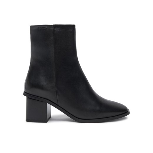 Calvin Klein Botki HW0HW02320 Czarny ze sklepu MODIVO w kategorii Botki - zdjęcie 182747249