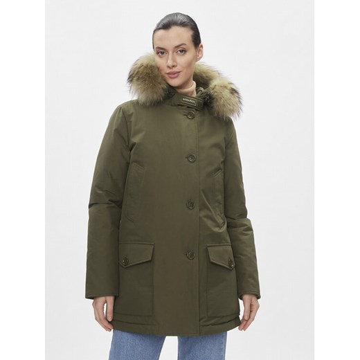 Woolrich Kurtka puchowa Arctic Raccoon CFWWOU0538FRUT0001 Zielony Regular Fit ze sklepu MODIVO w kategorii Kurtki damskie - zdjęcie 182748797