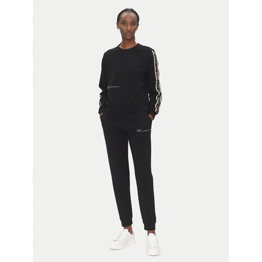 EA7 Emporio Armani Dres 7W000283 AF12501 UC001 Czarny Regular Fit ze sklepu MODIVO w kategorii Dresy damskie - zdjęcie 182749005