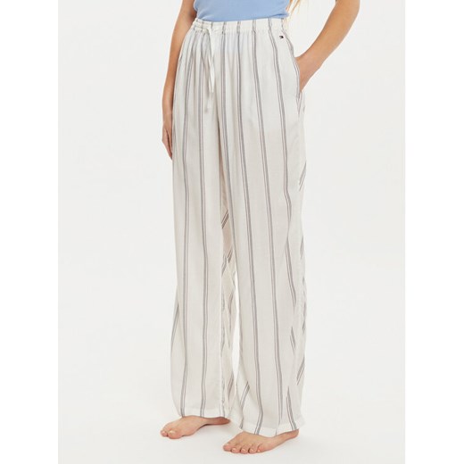 Tommy Hilfiger Spodnie piżamowe UW0UW05612 Écru Regular Fit ze sklepu MODIVO w kategorii Piżamy damskie - zdjęcie 182749139