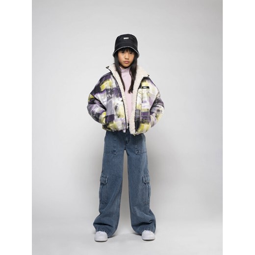 DKNY Jeansy D34B04 D Niebieski Regular Fit ze sklepu MODIVO w kategorii Spodnie chłopięce - zdjęcie 182750418