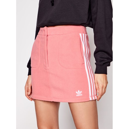 adidas Spódnica mini adicolor Classics GN2801 Różowy Slim Fit ze sklepu MODIVO w kategorii Spódnice - zdjęcie 182750579