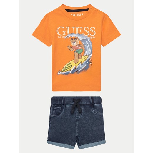 Guess Komplet t-shirt i spodenki I5GG15 K8HM4 Pomarańczowy Regular Fit ze sklepu MODIVO w kategorii Komplety niemowlęce - zdjęcie 182750827