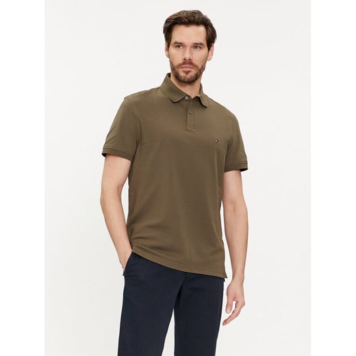 Tommy Hilfiger Polo 1985 MW0MW17770 Khaki Regular Fit ze sklepu MODIVO w kategorii T-shirty męskie - zdjęcie 182750875