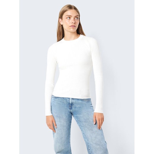 Noisy May Sweter Ship 27020928 Écru Slim Fit ze sklepu MODIVO w kategorii Swetry damskie - zdjęcie 182751088
