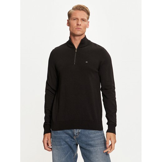 Calvin Klein Sweter K10K113748 Czarny Slim Fit ze sklepu MODIVO w kategorii Swetry męskie - zdjęcie 182751675