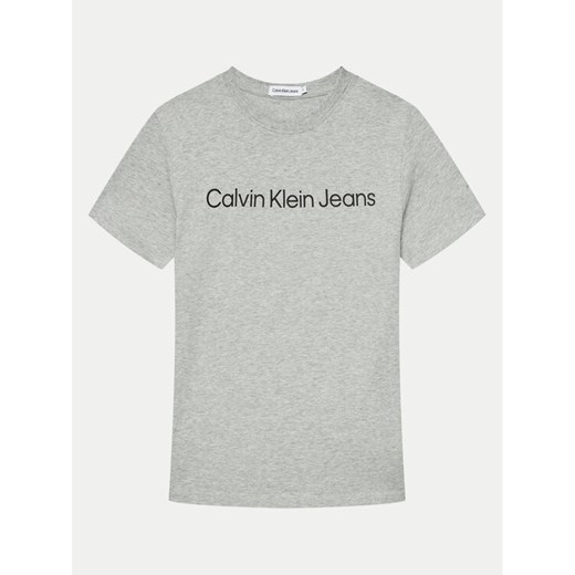 Calvin Klein Jeans T-Shirt IU0IU00599 D Szary Regular Fit ze sklepu MODIVO w kategorii T-shirty chłopięce - zdjęcie 182751765