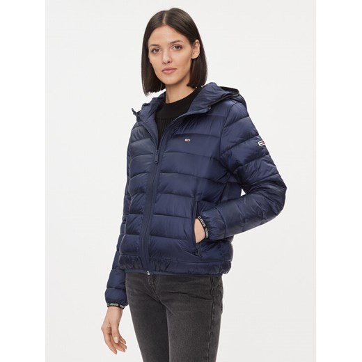 Tommy Jeans Kurtka zimowa Quilted DW0DW09350 Granatowy Regular Fit ze sklepu MODIVO w kategorii Kurtki damskie - zdjęcie 182752088