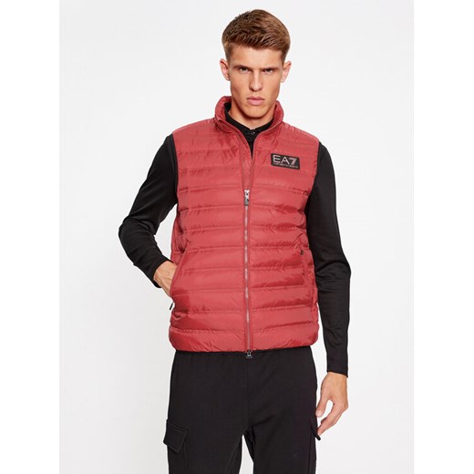 EA7 Emporio Armani Kamizelka 6RPQ02 PN5ZZ 1462 Czerwony Regular Fit ze sklepu MODIVO w kategorii Kamizelki męskie - zdjęcie 182752246