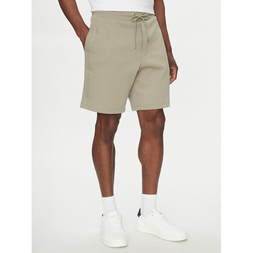 Michael Kors Szorty sportowe CR552G15MF Beżowy Regular Fit ze sklepu MODIVO w kategorii Spodenki męskie - zdjęcie 182752848