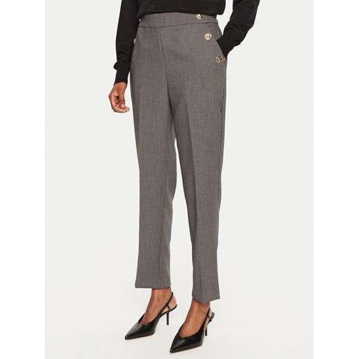 Lola Casademunt by Maite Spodnie materiałowe MF2414022 011 Szary Regular Fit ze sklepu MODIVO w kategorii Spodnie damskie - zdjęcie 182753877