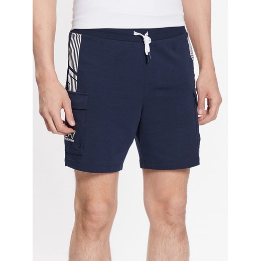 EA7 Emporio Armani Szorty sportowe 3RPS55 PJLIZ 1554 Granatowy Regular Fit ze sklepu MODIVO w kategorii Spodenki męskie - zdjęcie 182754085