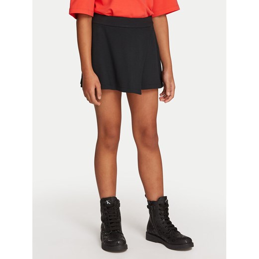 Calvin Klein Jeans Spódnica IG0IG02731 Czarny Regular Fit ze sklepu MODIVO w kategorii Spódnice dziewczęce - zdjęcie 182754556