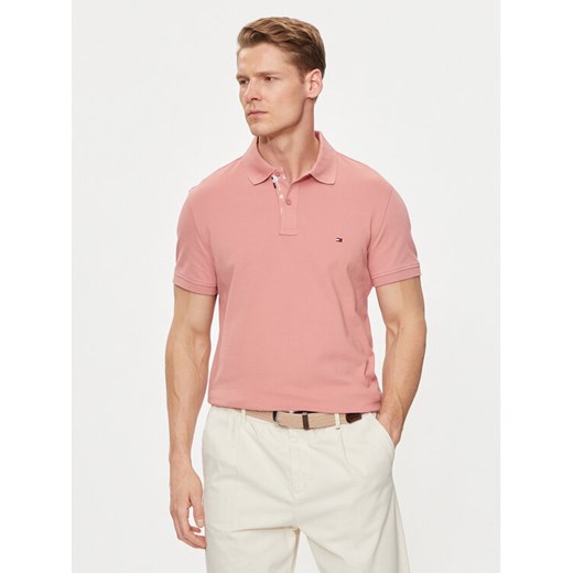Tommy Hilfiger Polo Palm Under Collar MW0MW34738 Różowy Regular Fit ze sklepu MODIVO w kategorii T-shirty męskie - zdjęcie 182755208