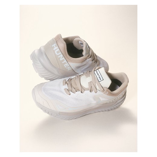 Hunter Sneakersy Canyon Trail WP (W) Beżowy ze sklepu MODIVO w kategorii Buty sportowe damskie - zdjęcie 182755696