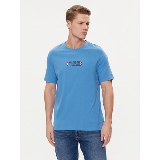 Tommy Hilfiger T-Shirt Track Graphic MW0MW34429 Niebieski Regular Fit ze sklepu MODIVO w kategorii T-shirty męskie - zdjęcie 182756439
