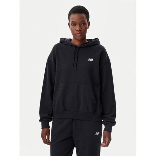 New Balance T-Shirt Essentials WT41502 Czarny Relaxed Fit ze sklepu MODIVO w kategorii Bluzki damskie - zdjęcie 182758036